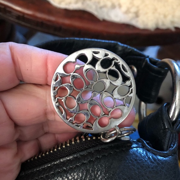 Coach leather purse - Picture 3 of 4